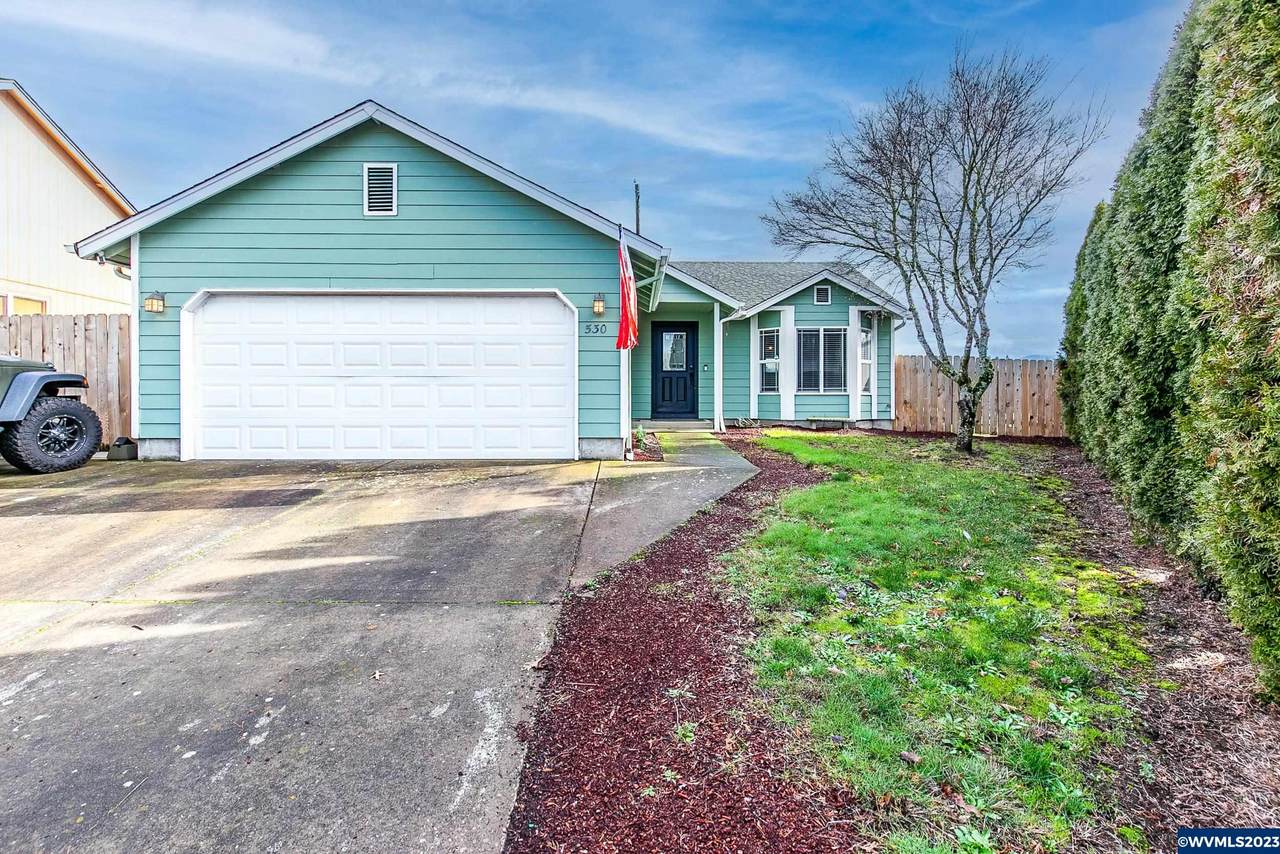 530 Spruce Ct - Photo 1