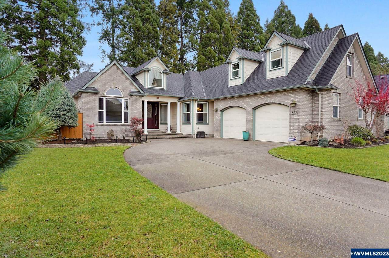 689 Crystal Springs Ln - Photo 1