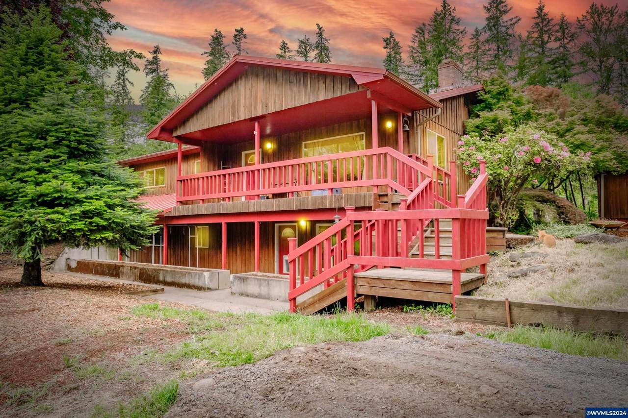 42681 Island Inn Dr - Photo 1