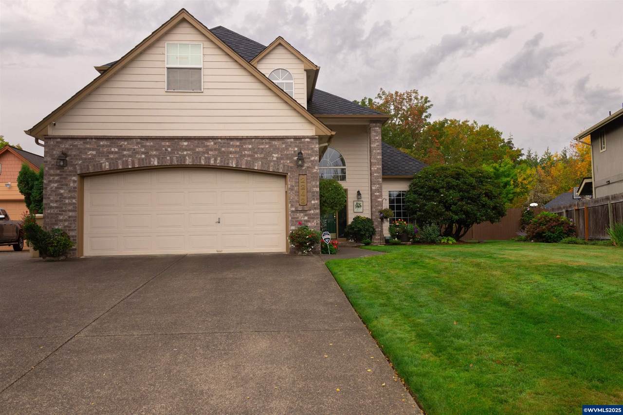 2242 Chicago Ct - Photo 1