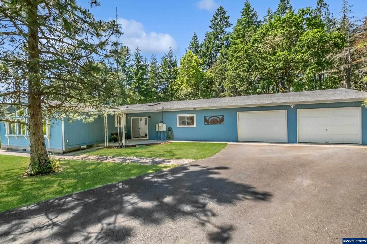10693 Southview Lp - Photo 1