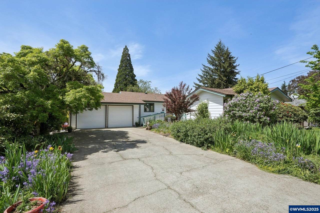3361 Bluff Av - Photo 1
