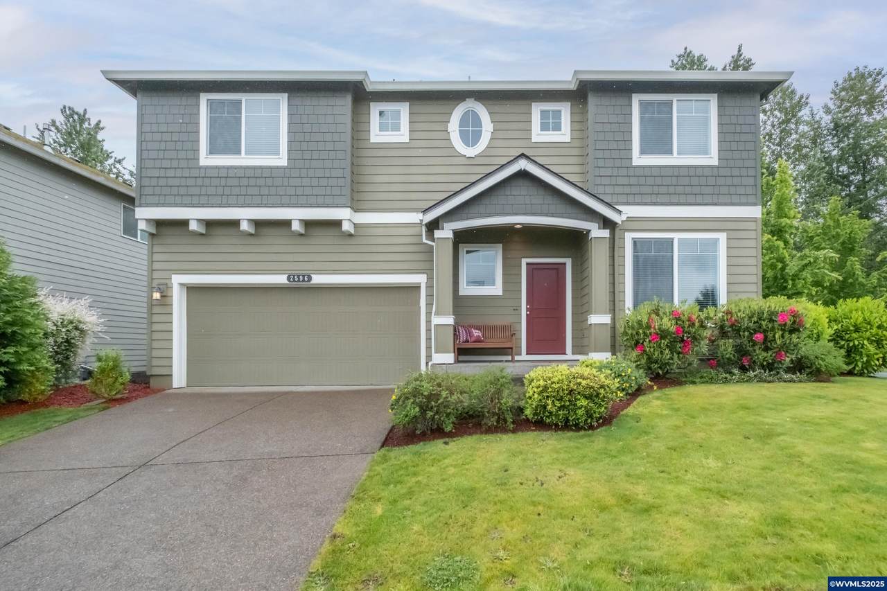 2596 Laura Vista Dr - Photo 1