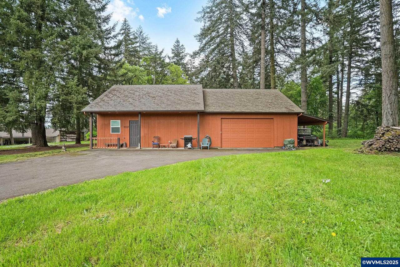 8732 Wildlife Ln - Photo 1