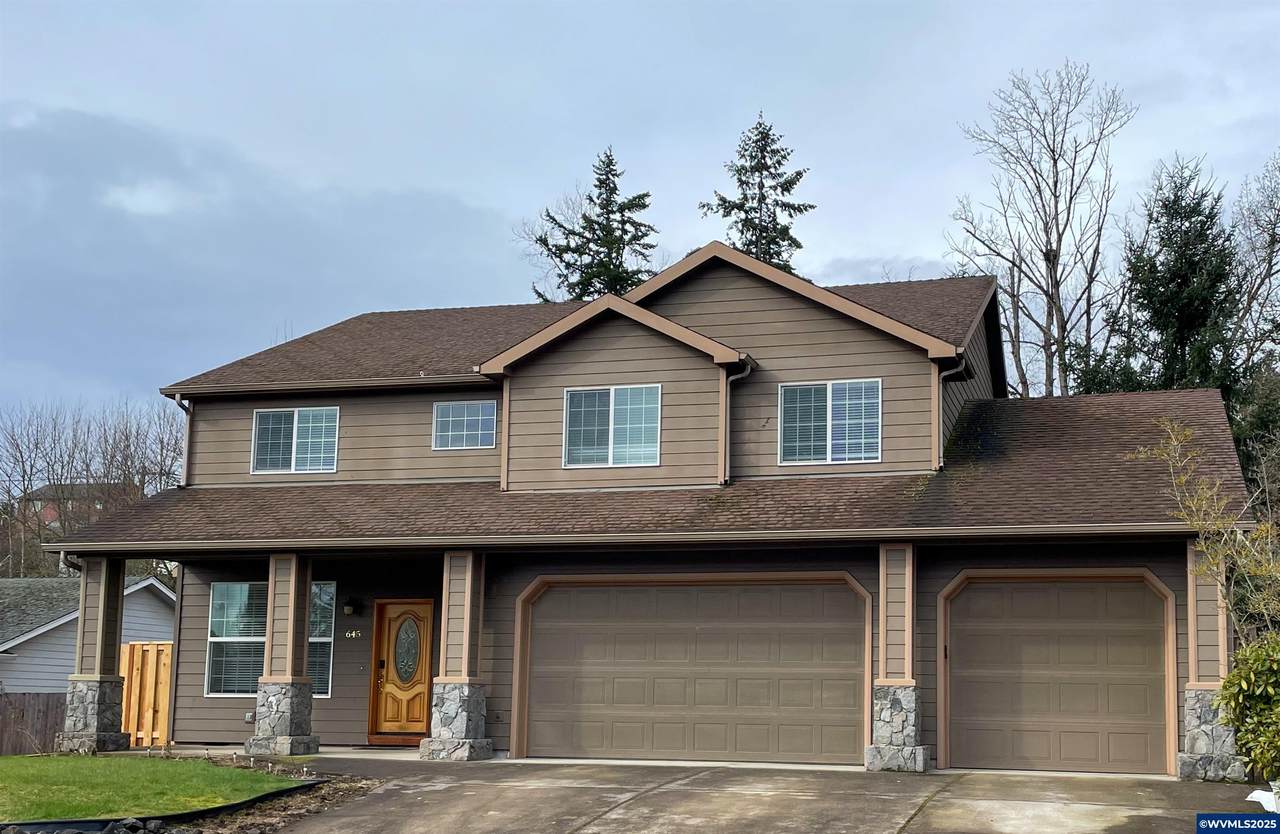 645 Mule Deer St - Photo 1