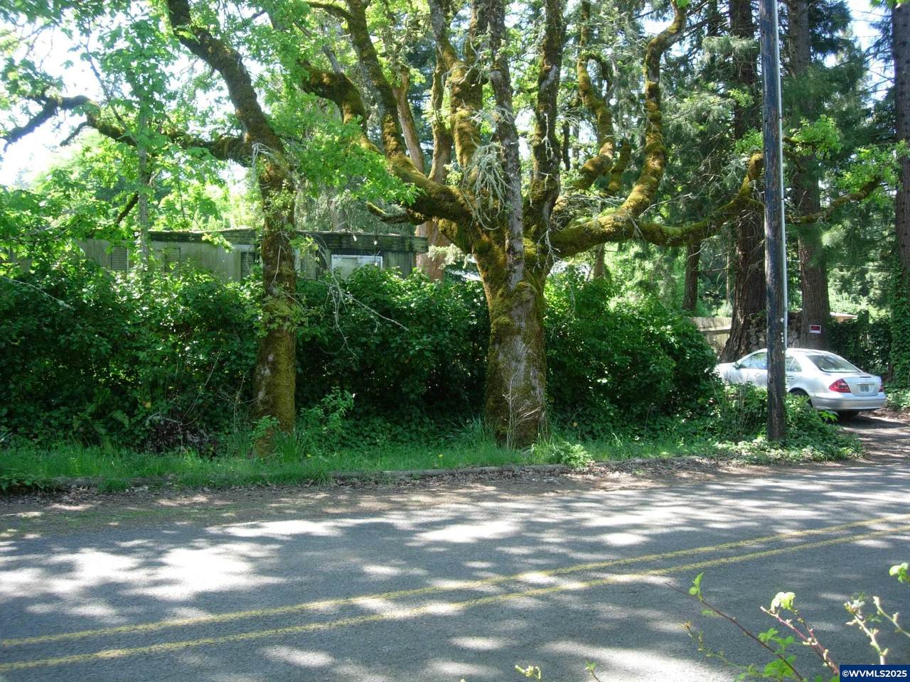 4230 Riverdale - Photo 1