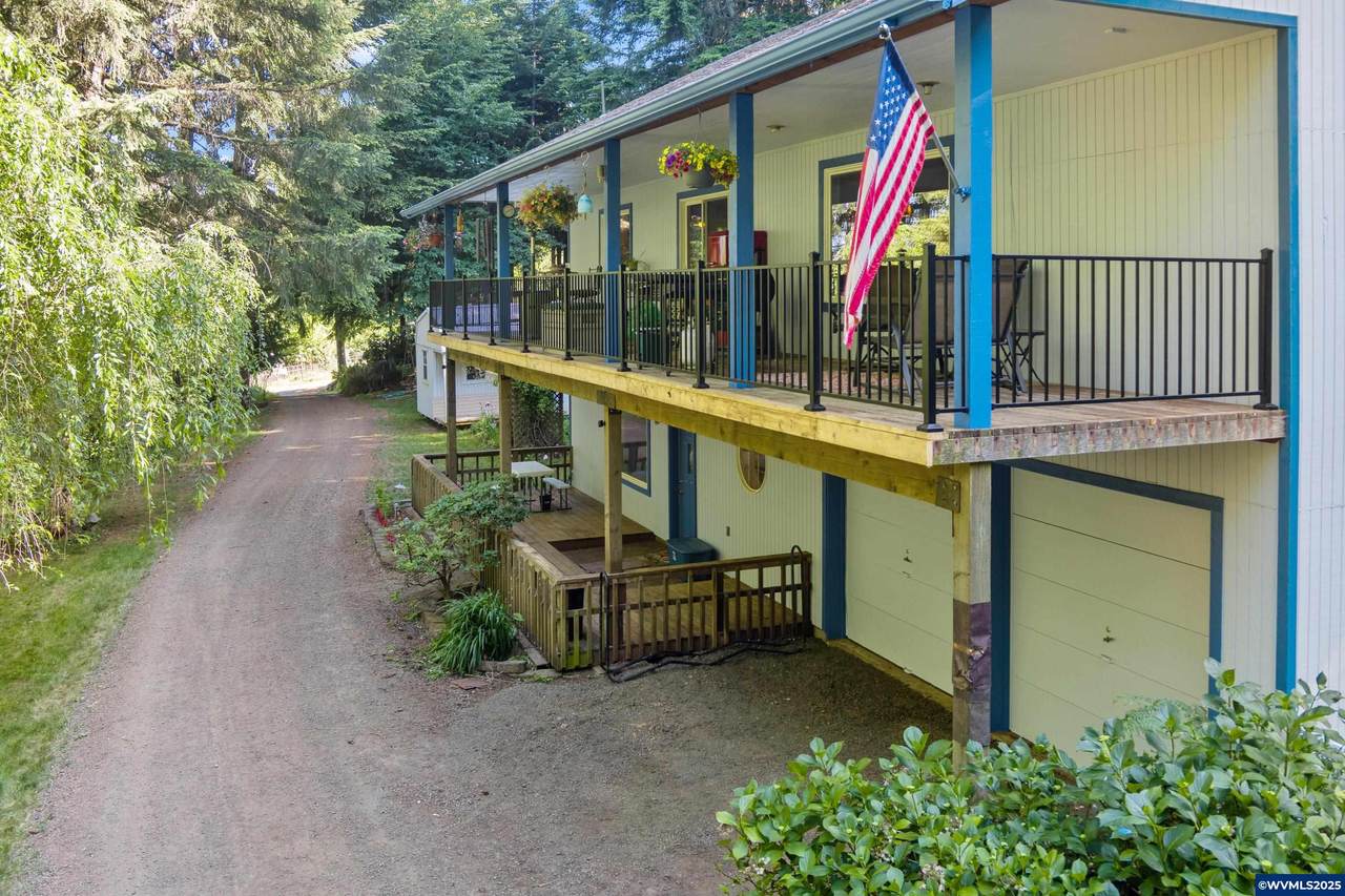 6100 Teal Creek Rd - Photo 1