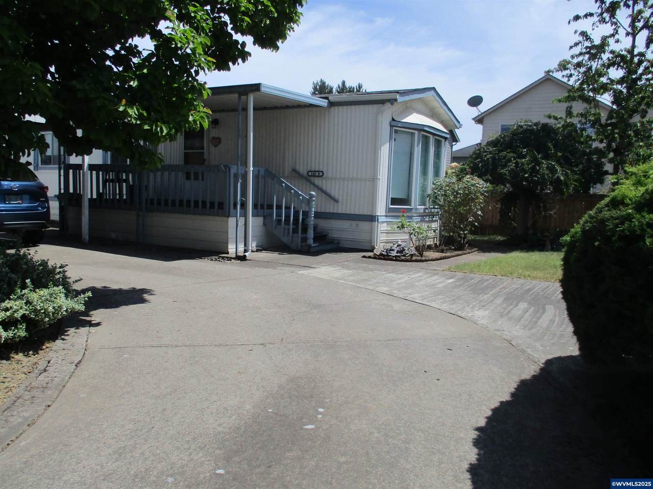4882 Lancaster - Photo 1