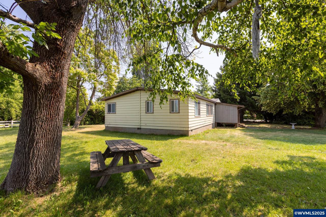 1470 Barker Rd - Photo 1