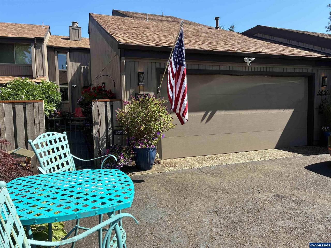 6660 Huntington Cir - Photo 1