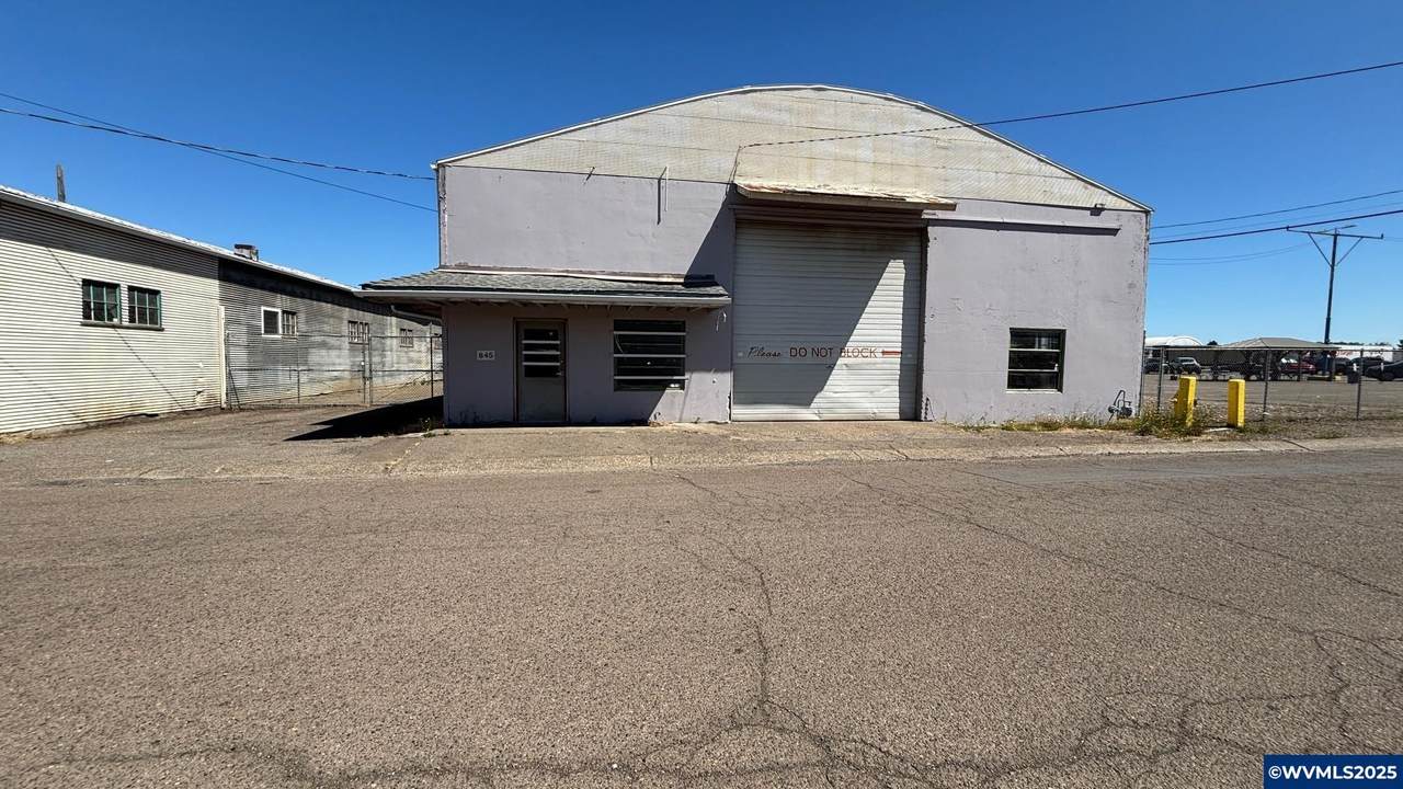 845 29th - Photo 1