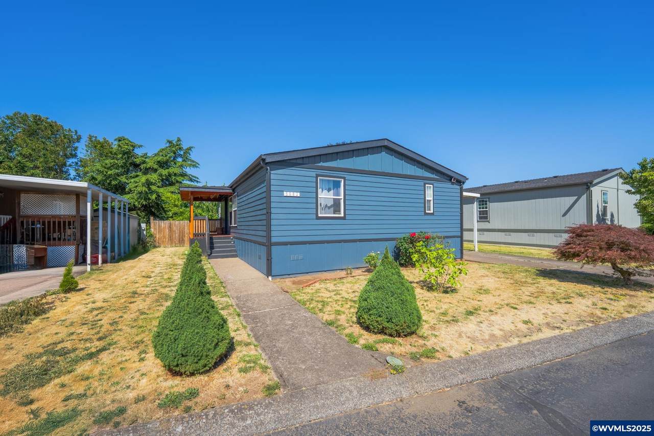 5082 Briarwood - Photo 1