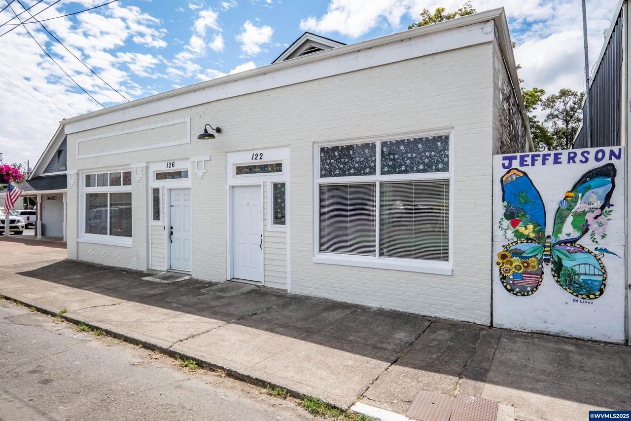 122 Main (-126) - Photo 1