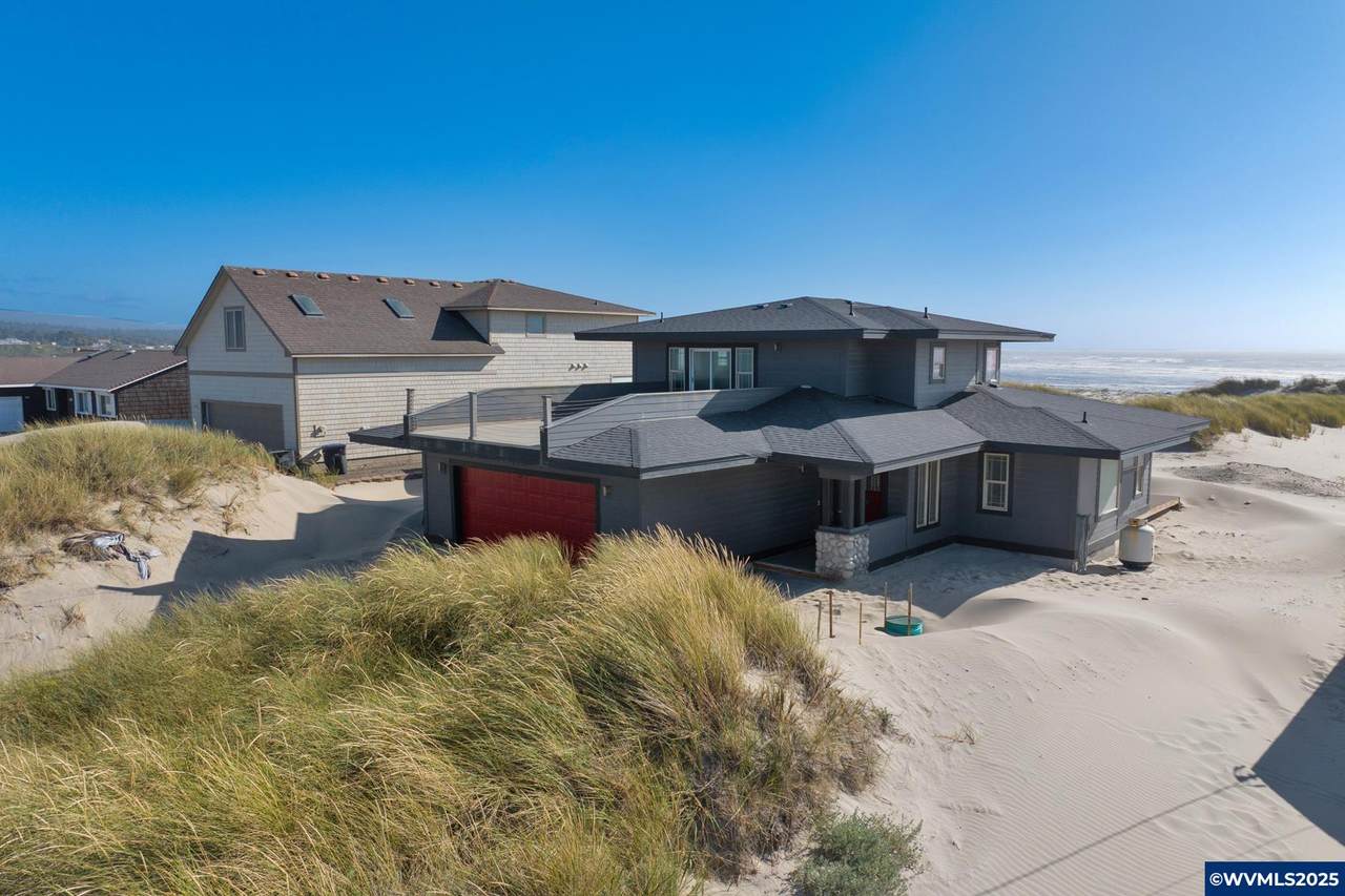 118 Oceania Dr - Photo 1