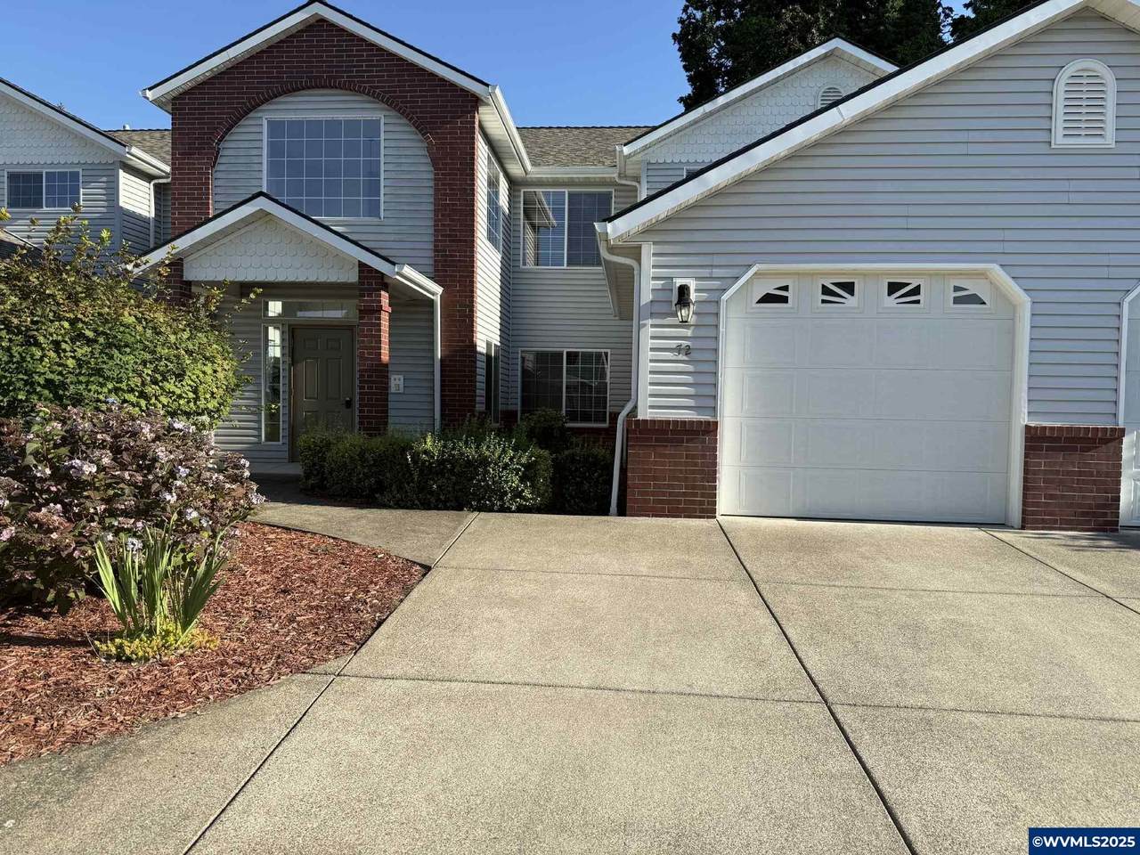 72 Weldwood Dr - Photo 1
