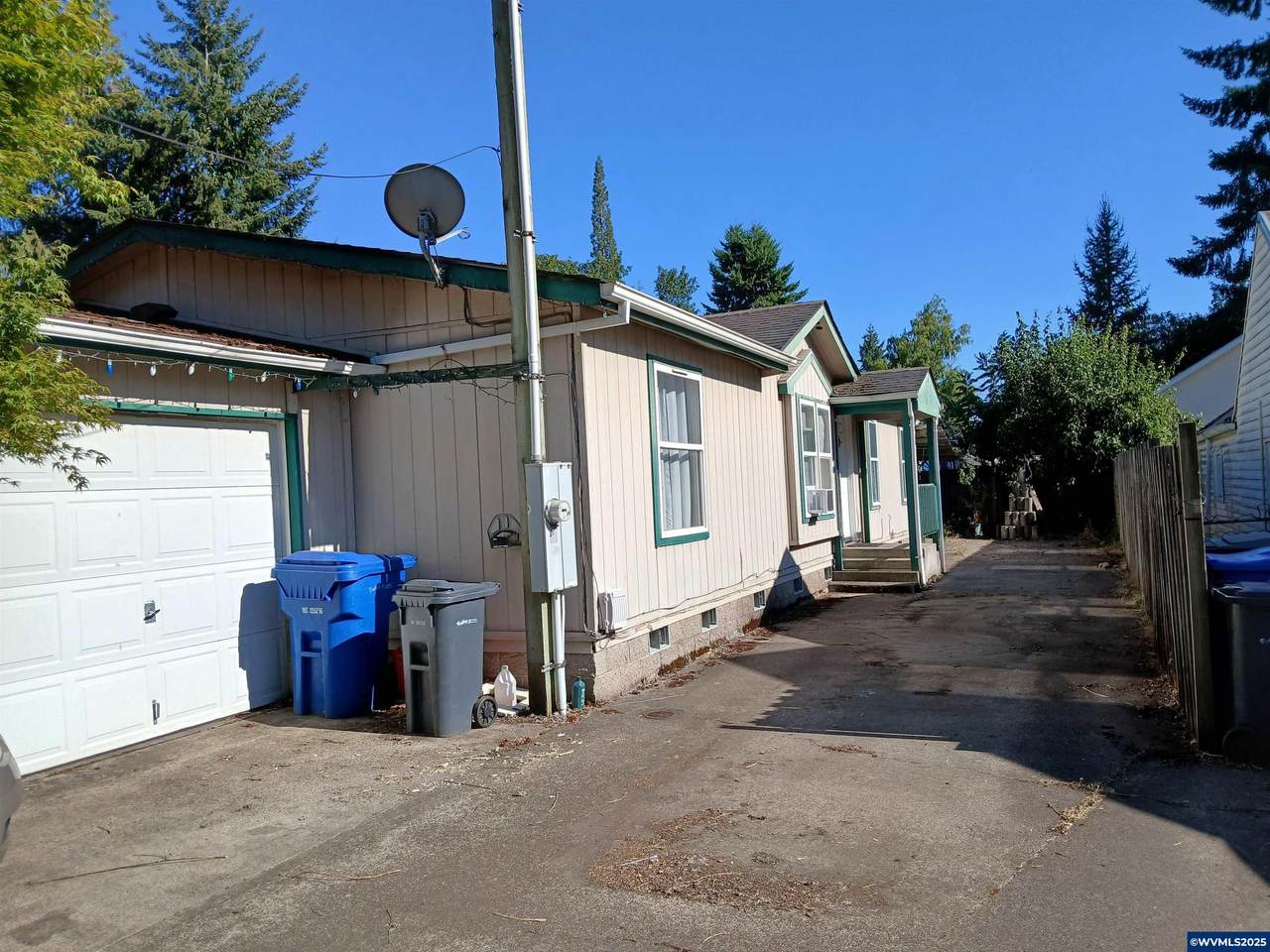 1870 Keizer Rd - Photo 1