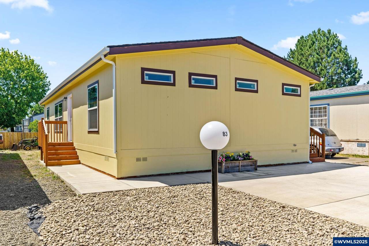 1025 6th - Photo 1