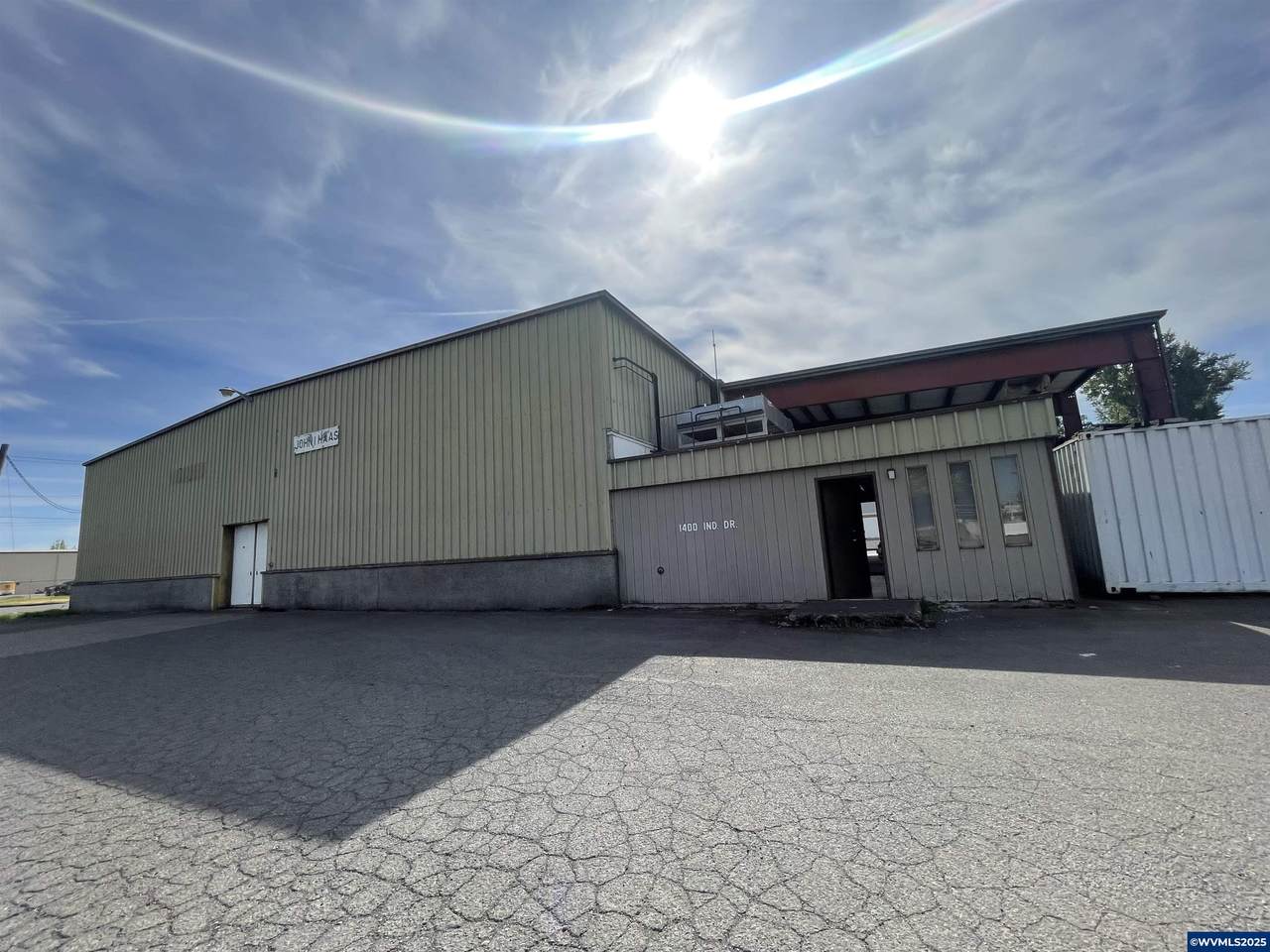 1400 Salem Industrial - Photo 1