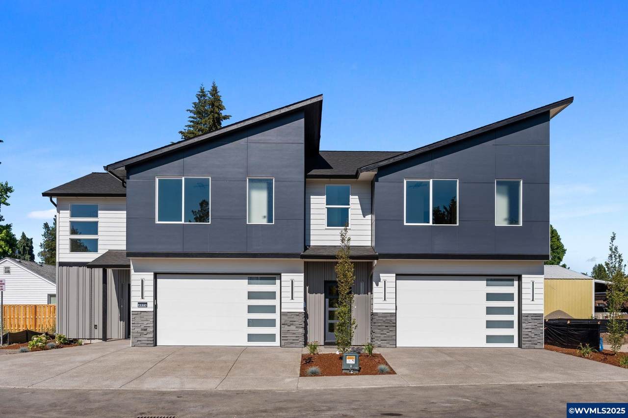 4825 Elvira (& 4827) - Photo 1