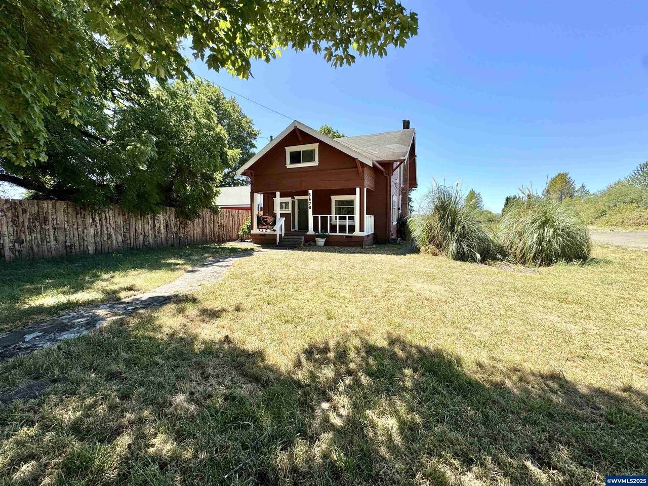 3676 3rd St - Photo 1