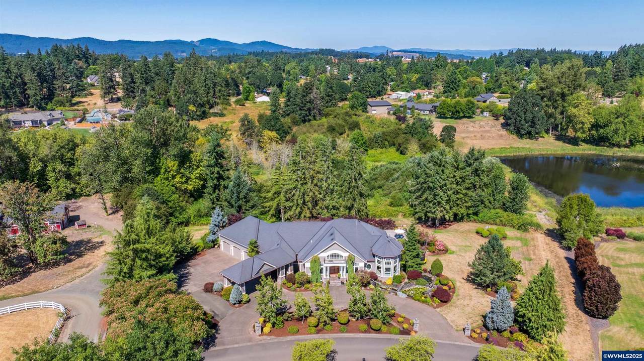 4075 Camala Dr - Photo 1