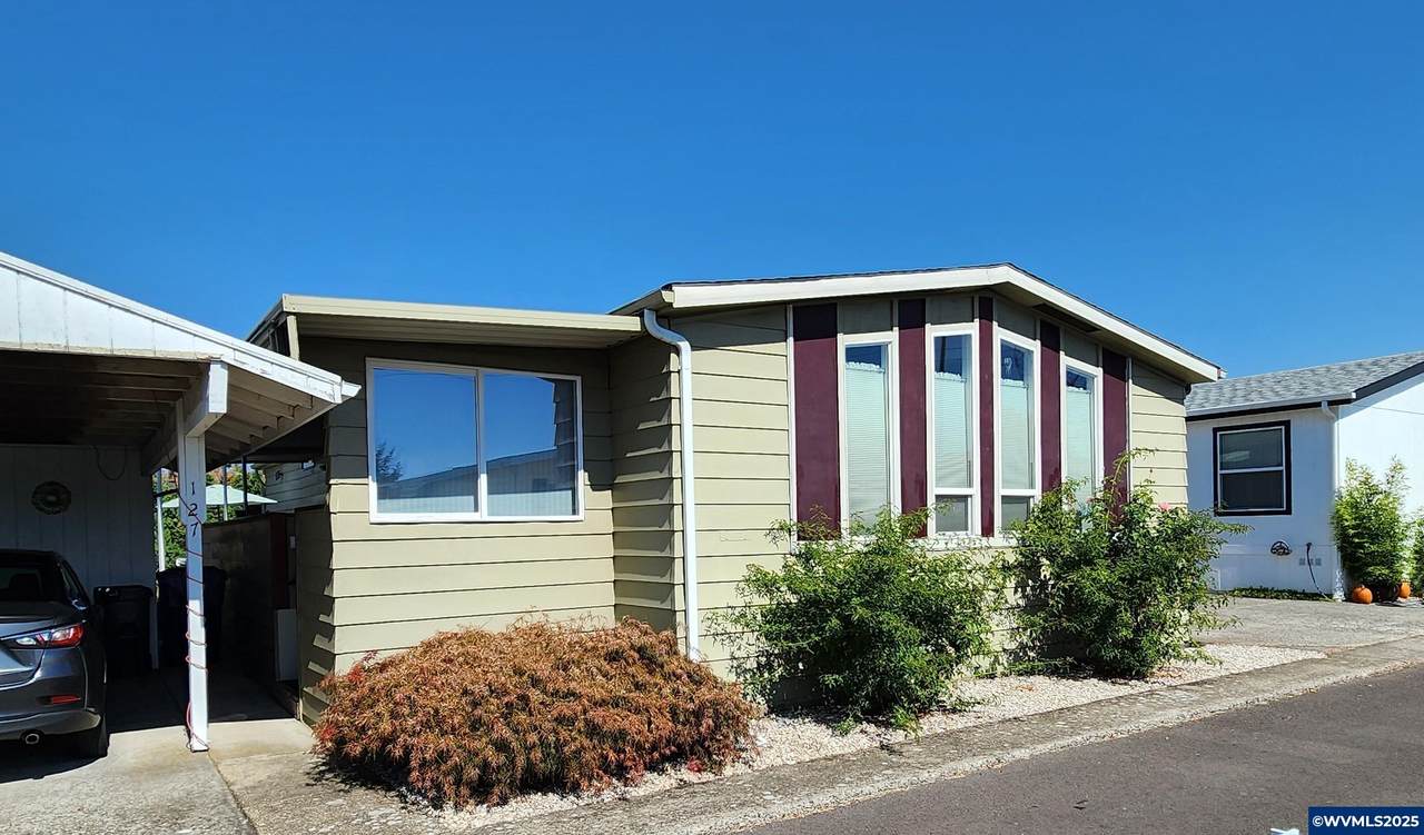 5422 Portland - Photo 1