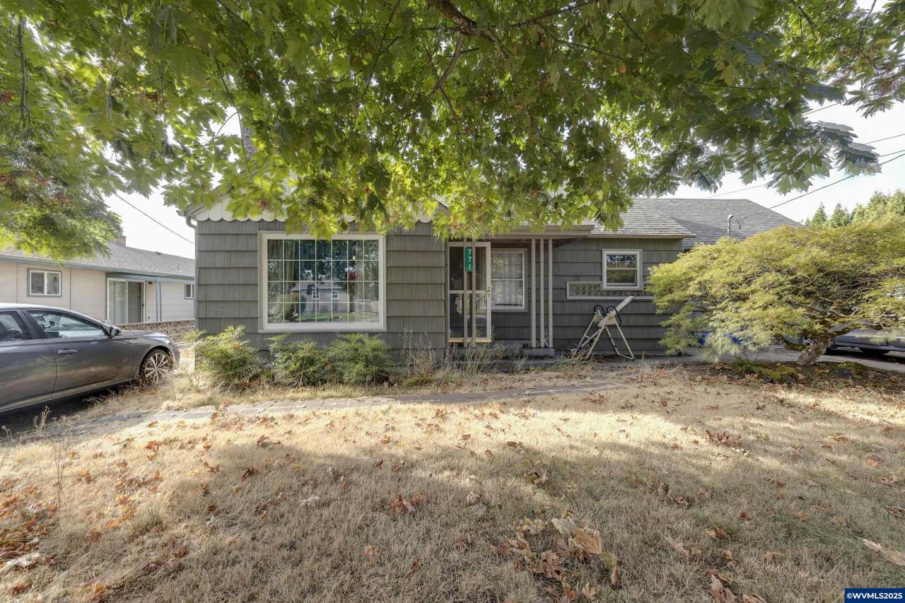 771 Miller Av - Photo 1