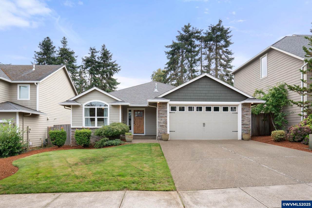 150 Muirfield Av - Photo 1