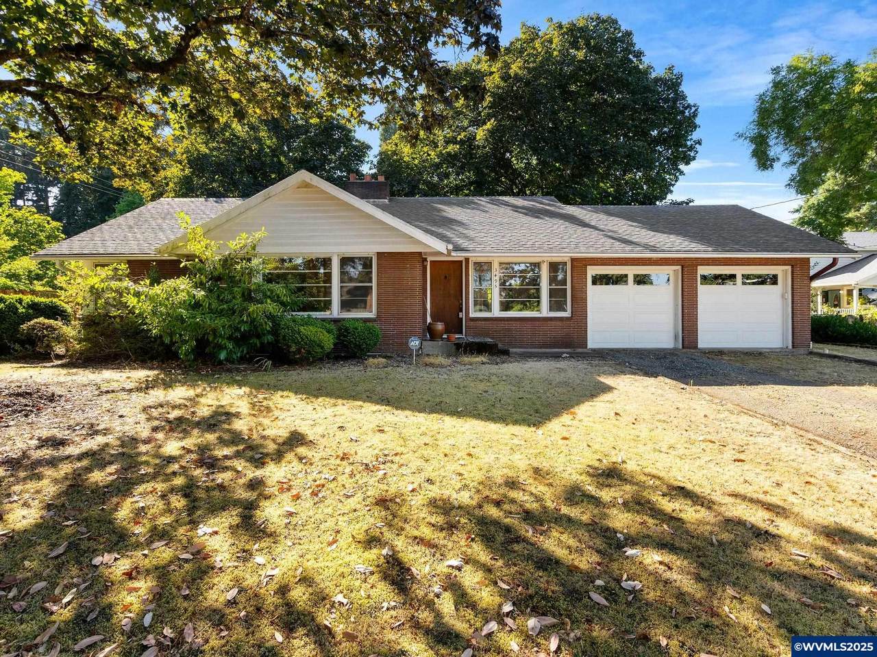 3495 Hulsey Av - Photo 1