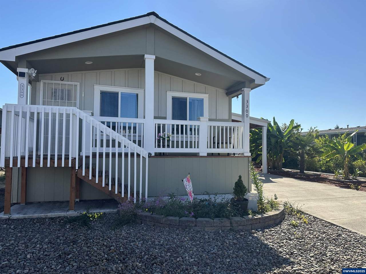 3300 Turner - Photo 1