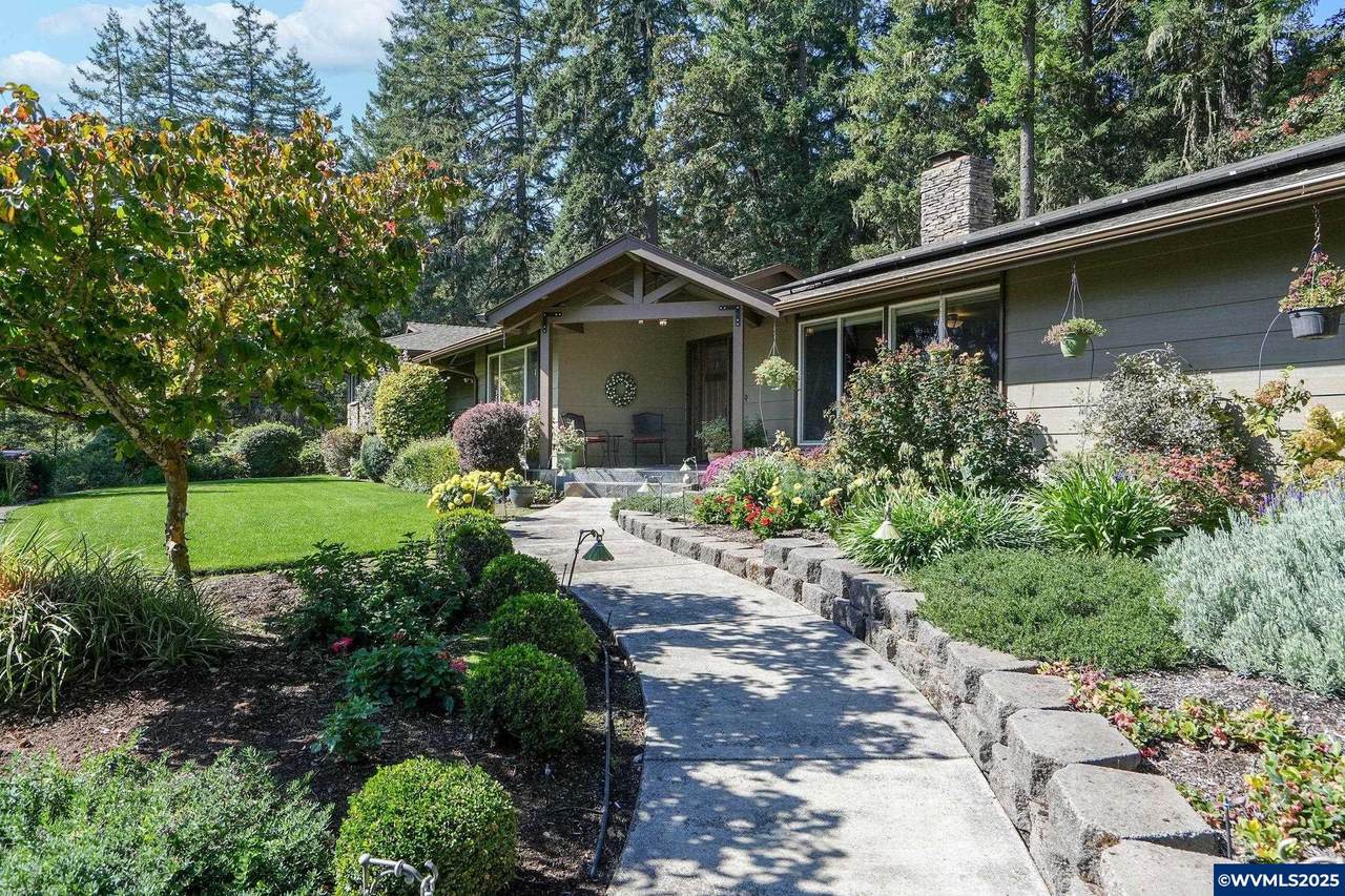 3440 Covey Run Rd - Photo 1