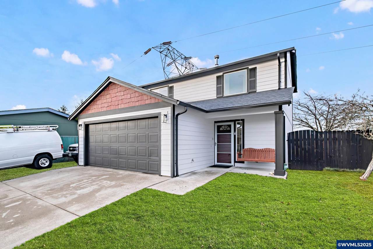 1881 Becca Ct - Photo 1