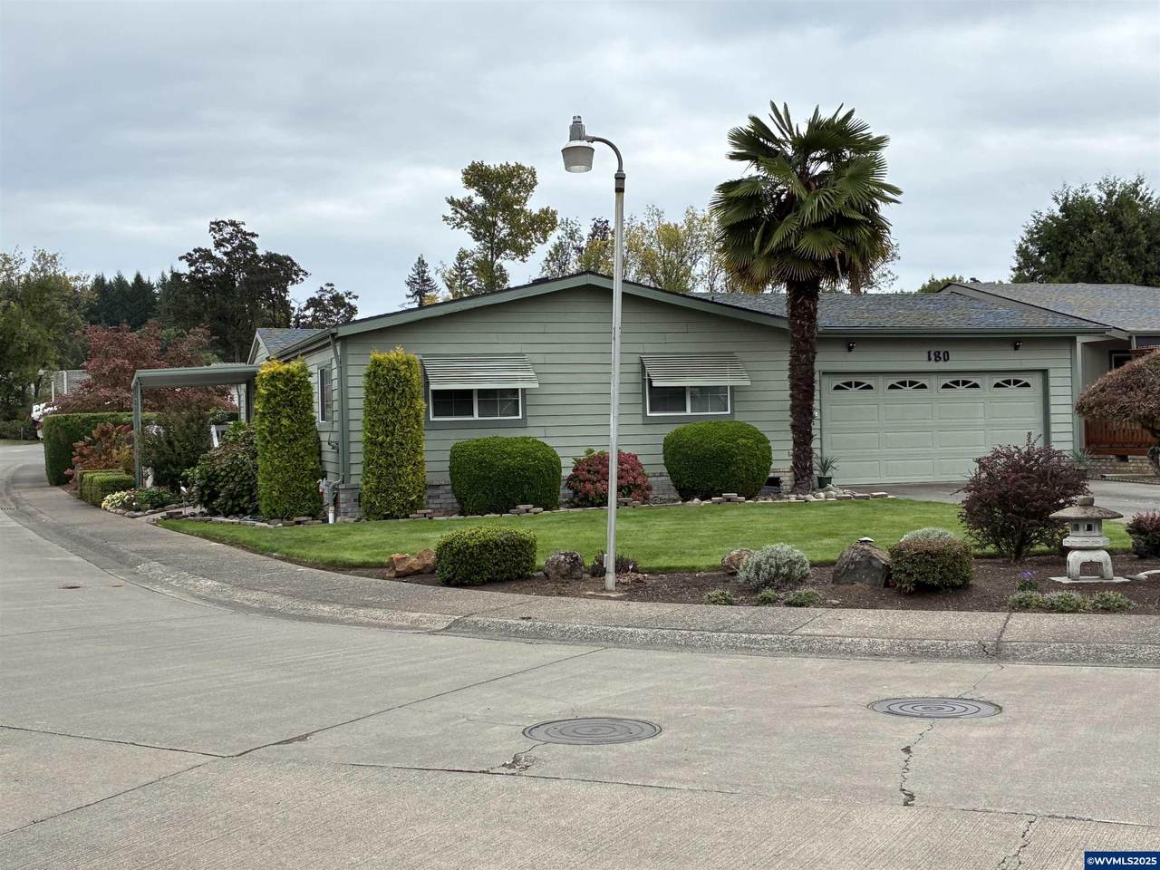 2120 Robins (#180) - Photo 1