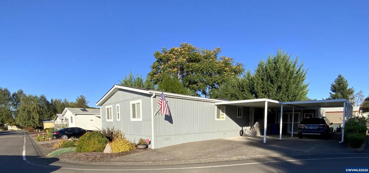 205 Boone  Se (#37) - Photo 1