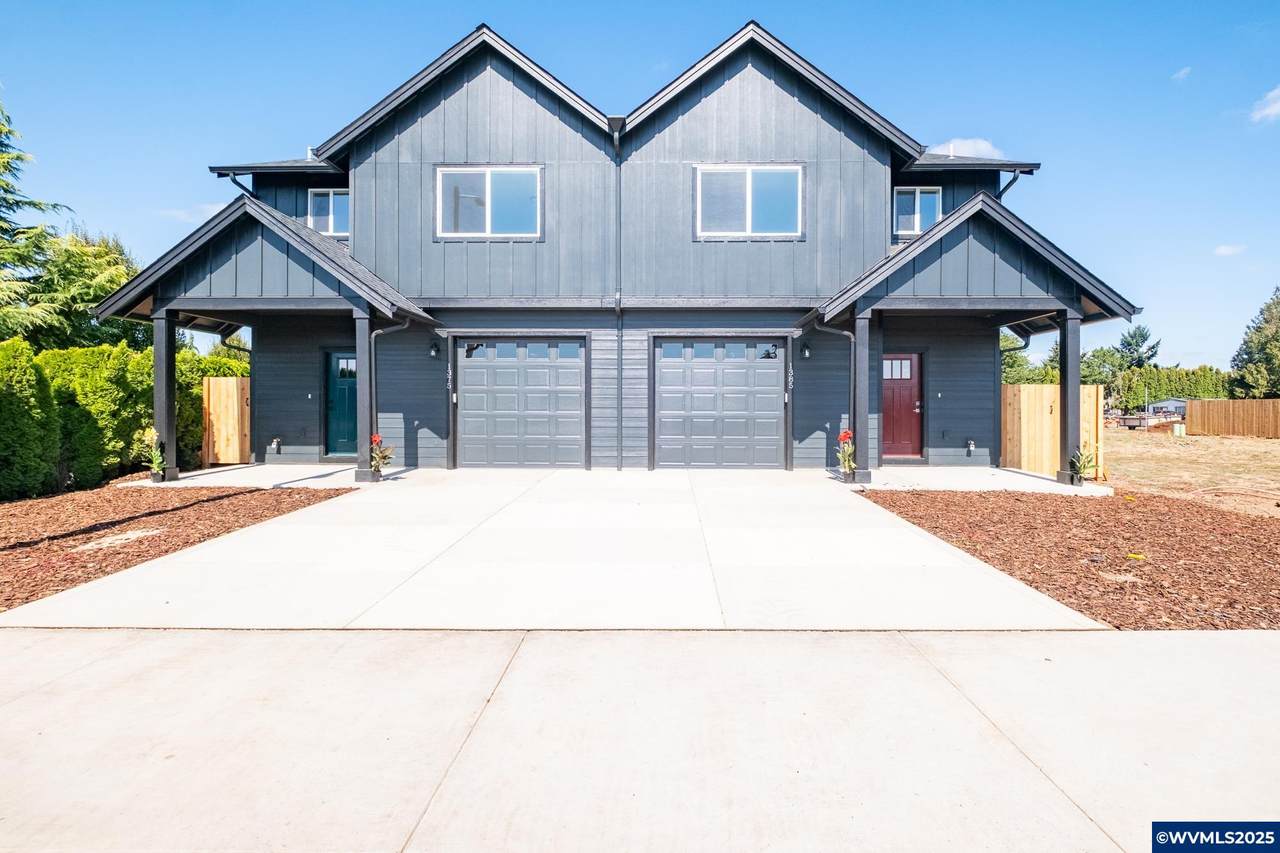 1493-1499 Barn - Photo 1