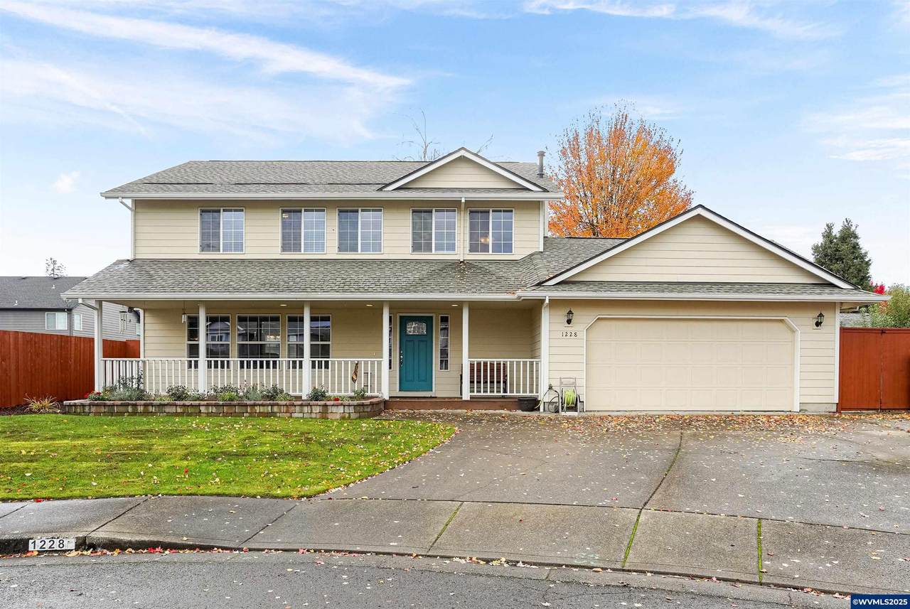 1228 Bent Grass Ct - Photo 1