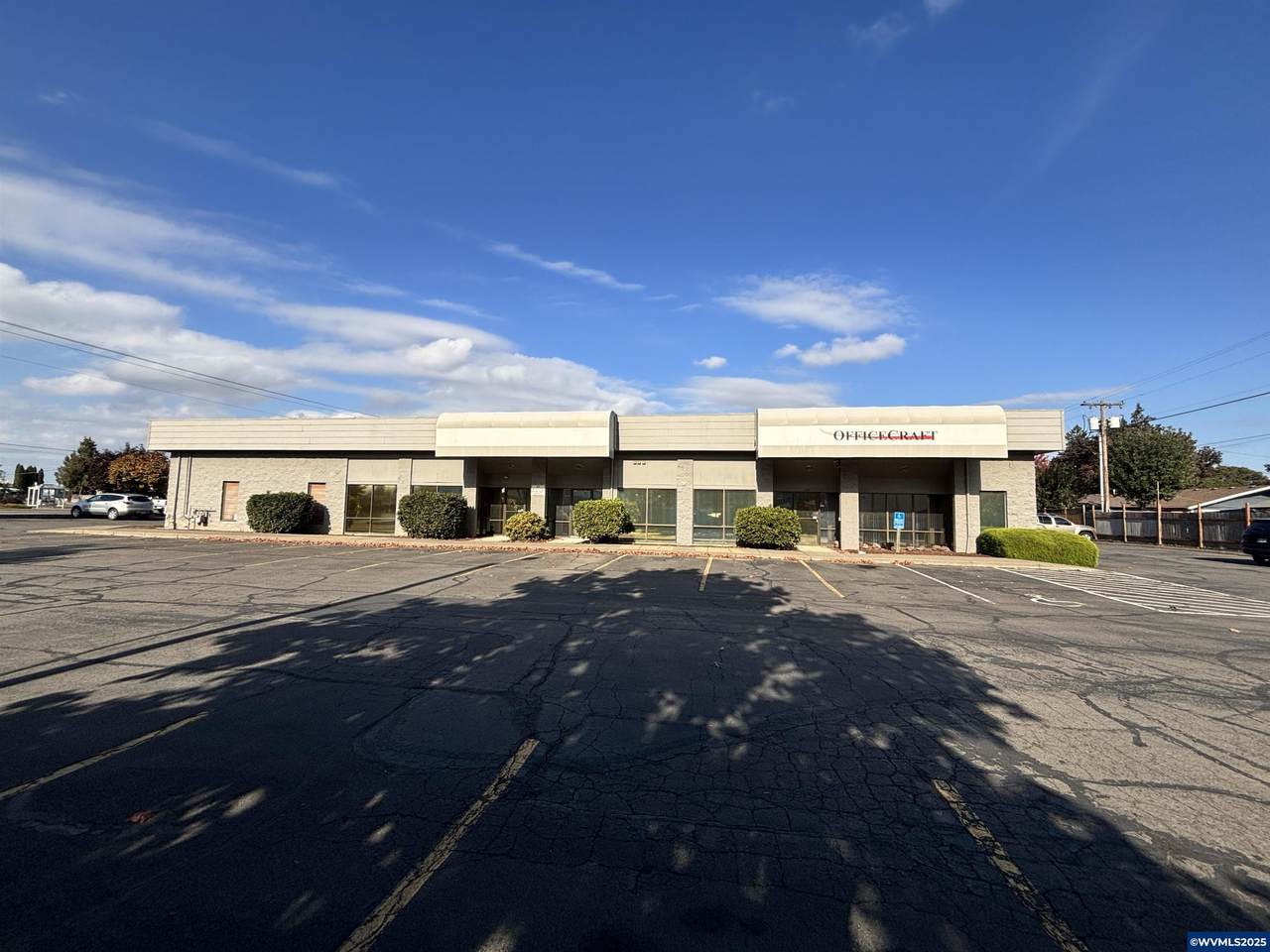 4660 Portland - Photo 1