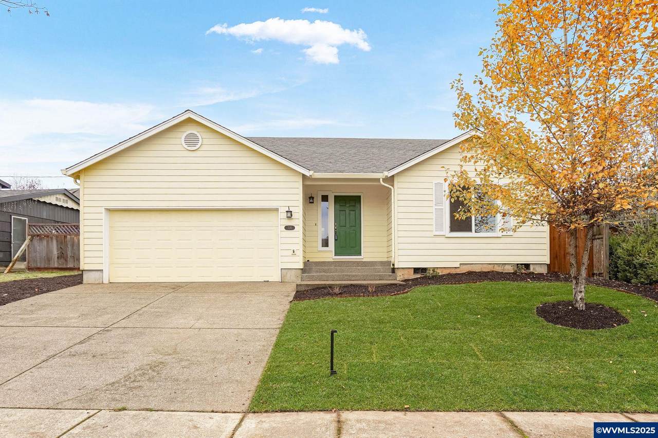 735 22nd Av - Photo 1