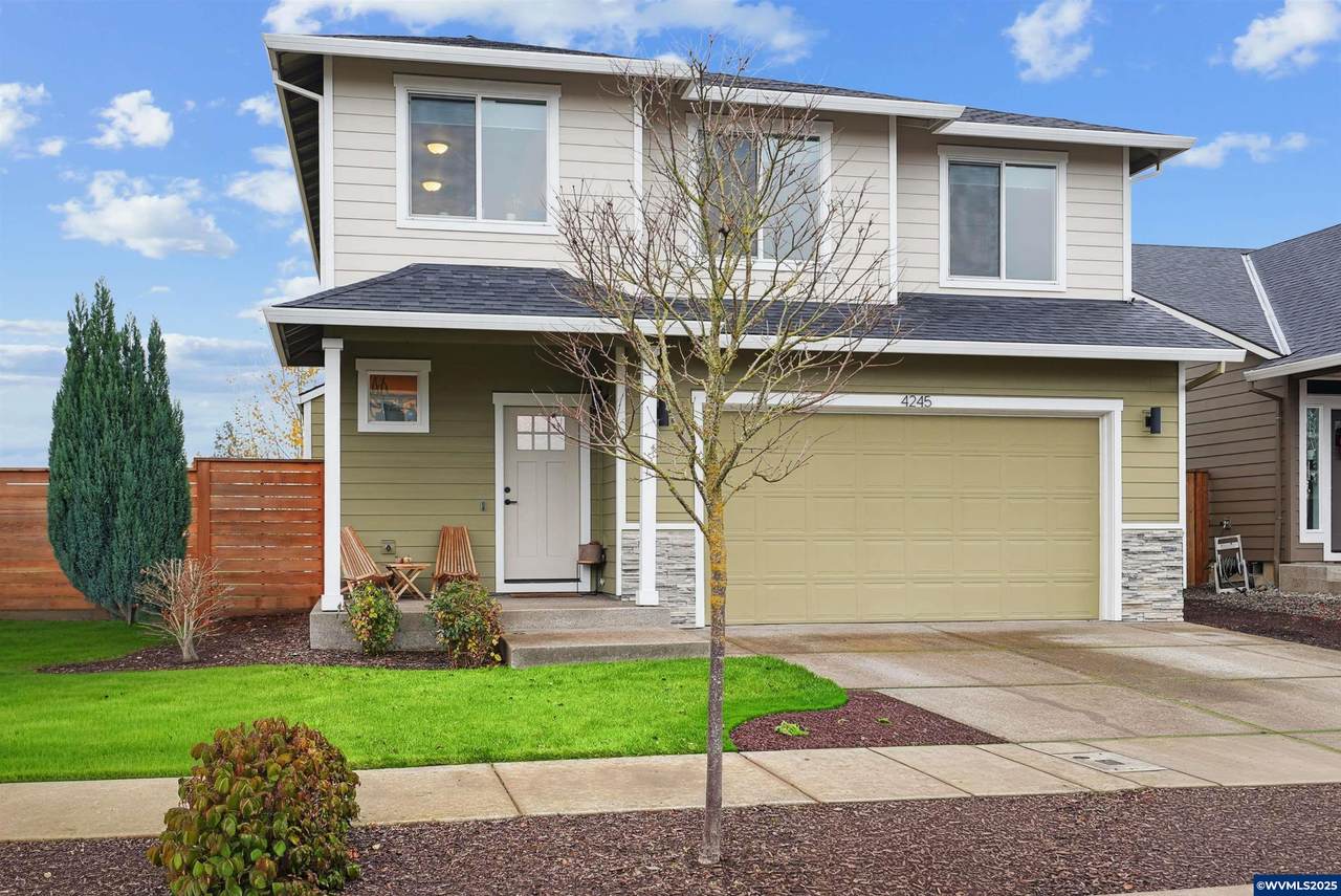 4245 Sagecrest Dr - Photo 1