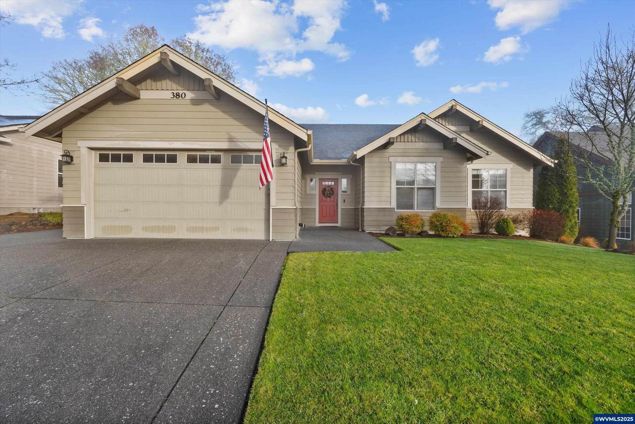 380 Reed Ln - Photo 1