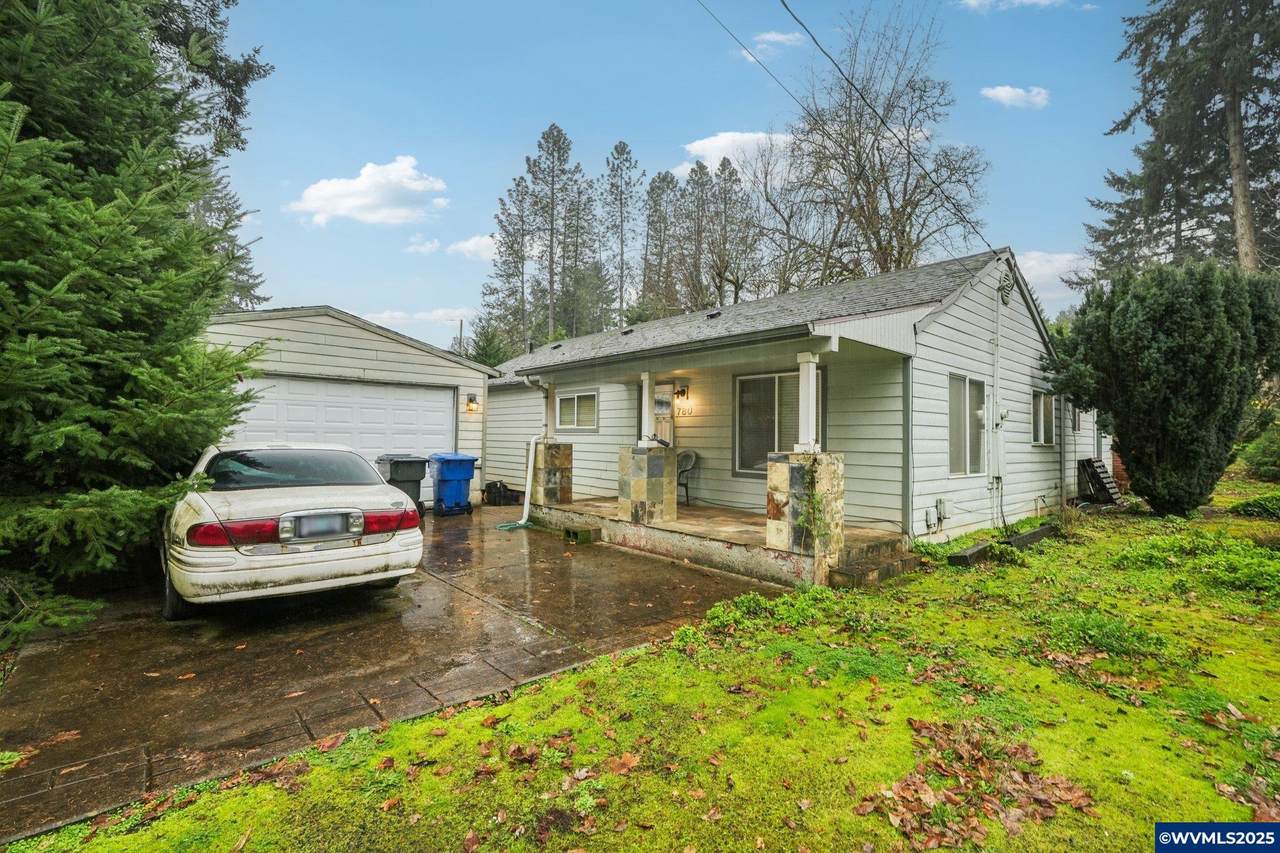 780 Idylwood Dr - Photo 1