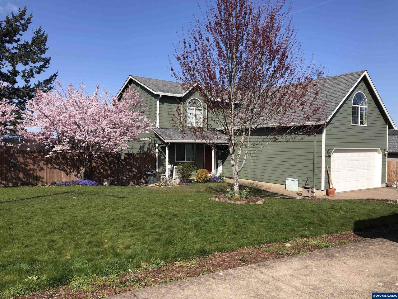 321 Carmen Pl - Photo 1