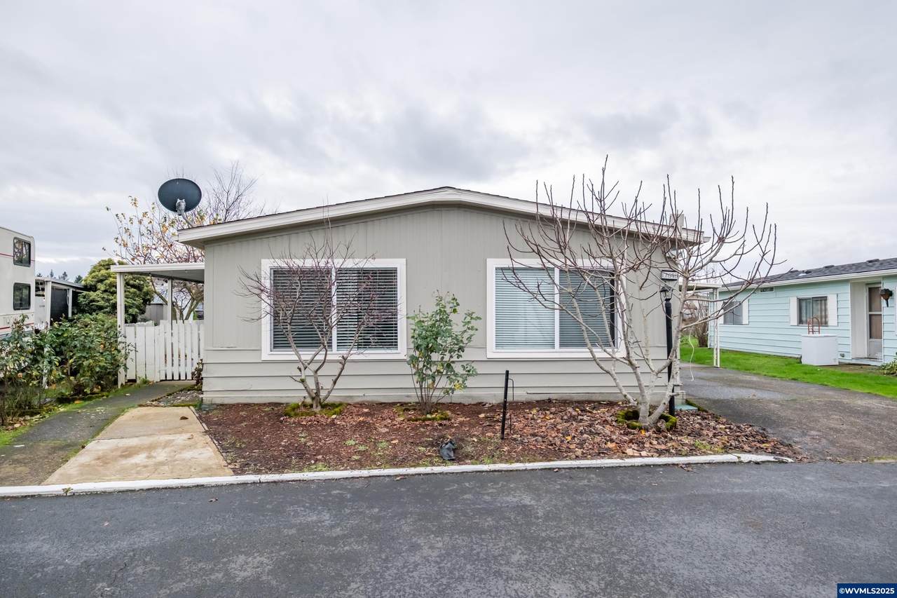 17640 Declaration - Photo 1