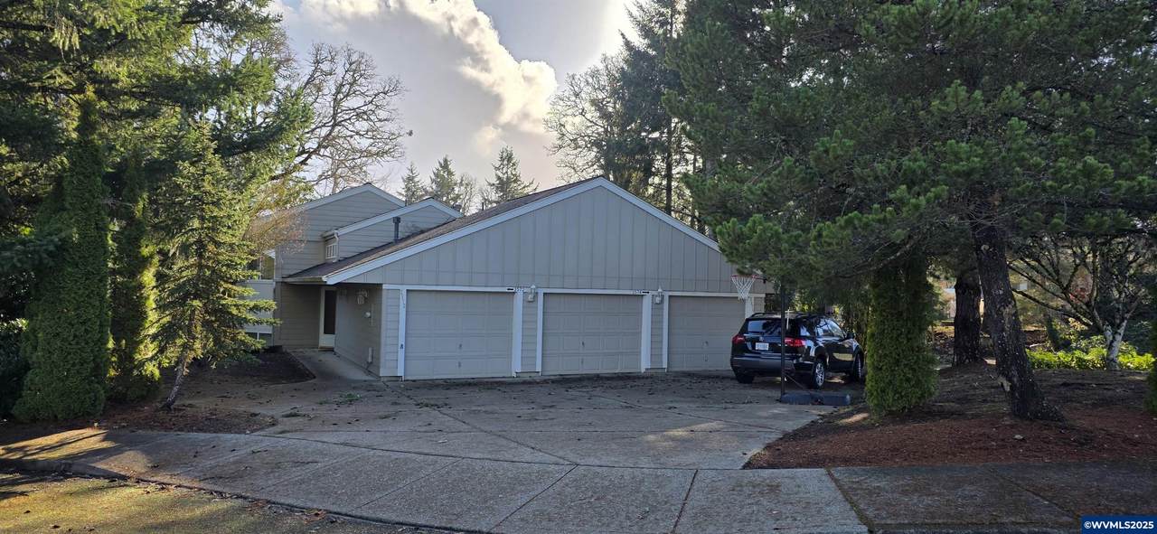 2572 & 2574 Arroyo Ridge - Photo 1