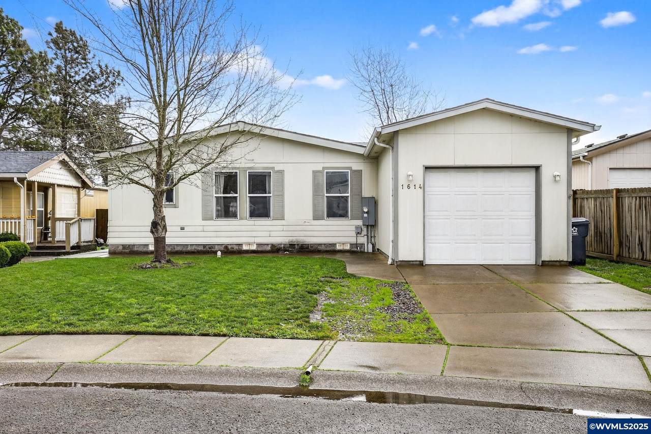 1614 Granite St - Photo 1