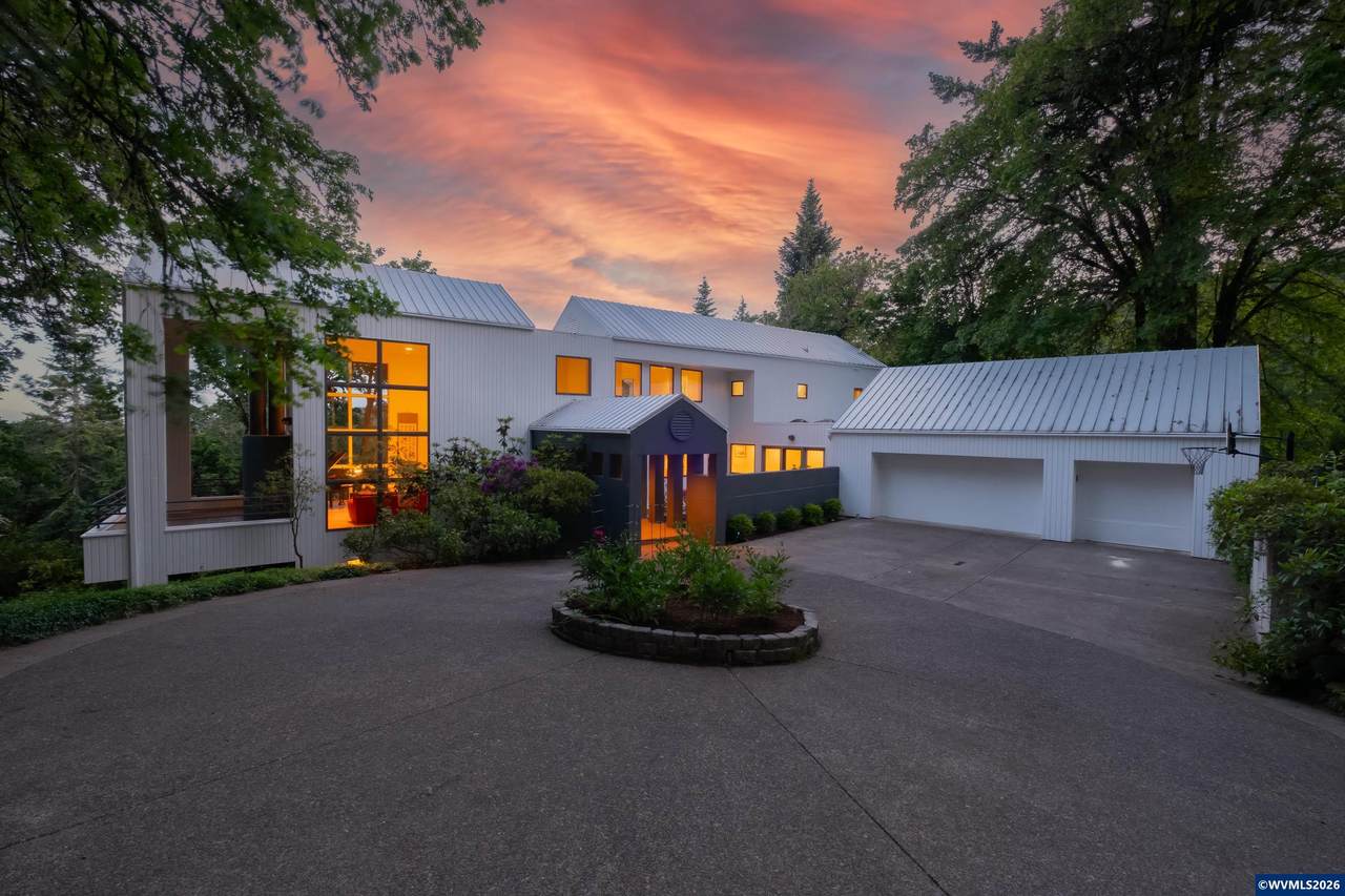 2790 Sulphur Springs Rd - Photo 1