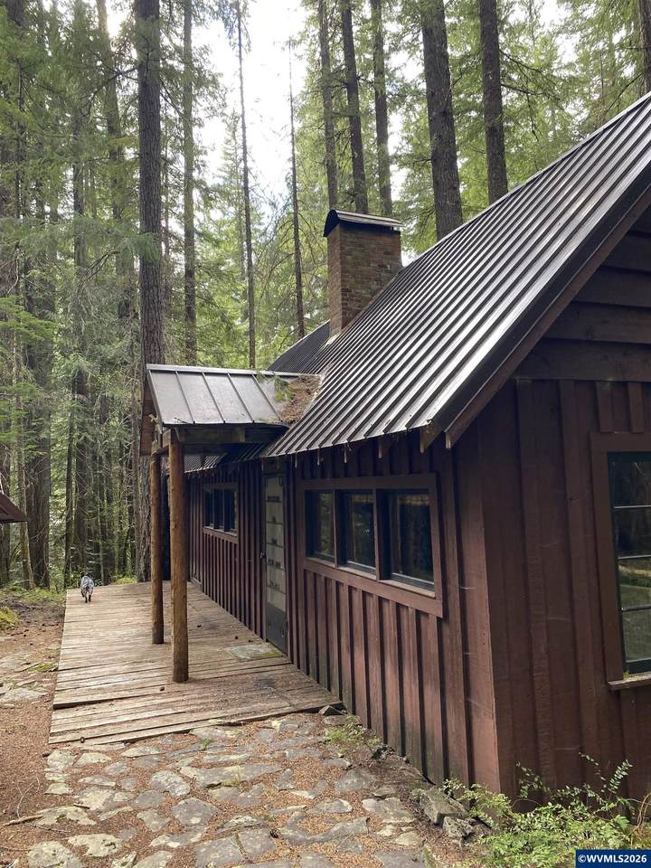 18 Marion Lake Rd - Photo 1