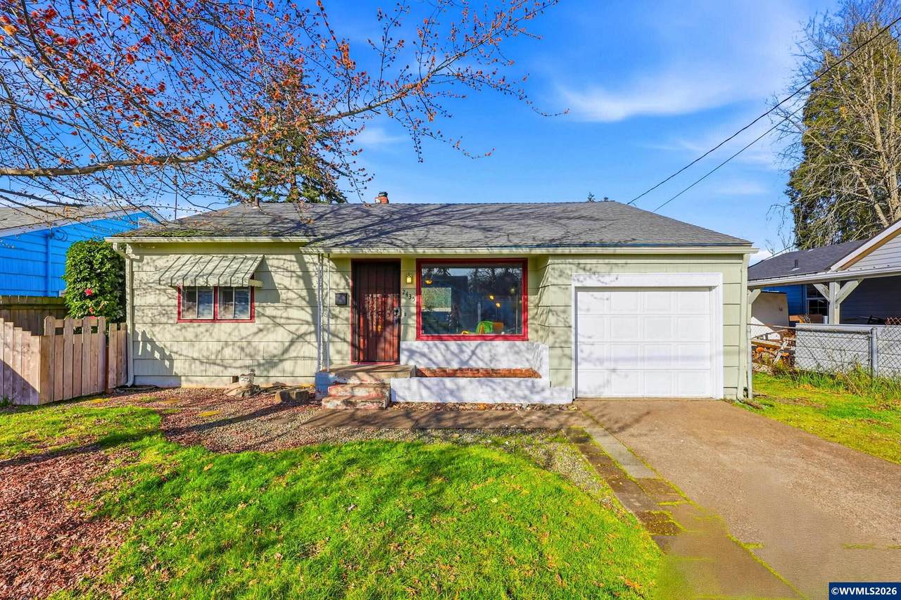 2435 Claude St - Photo 1