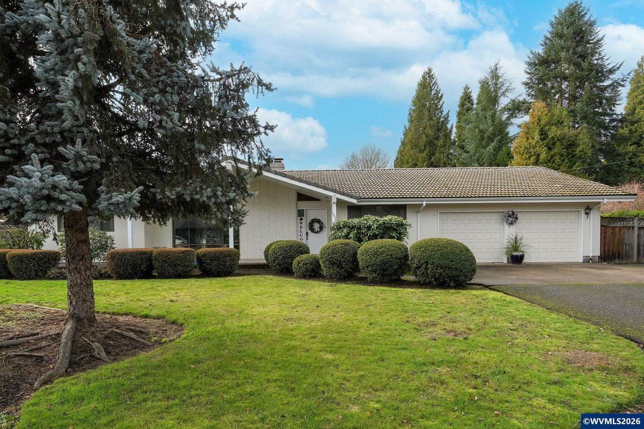 1650 Springhill Dr - Photo 1