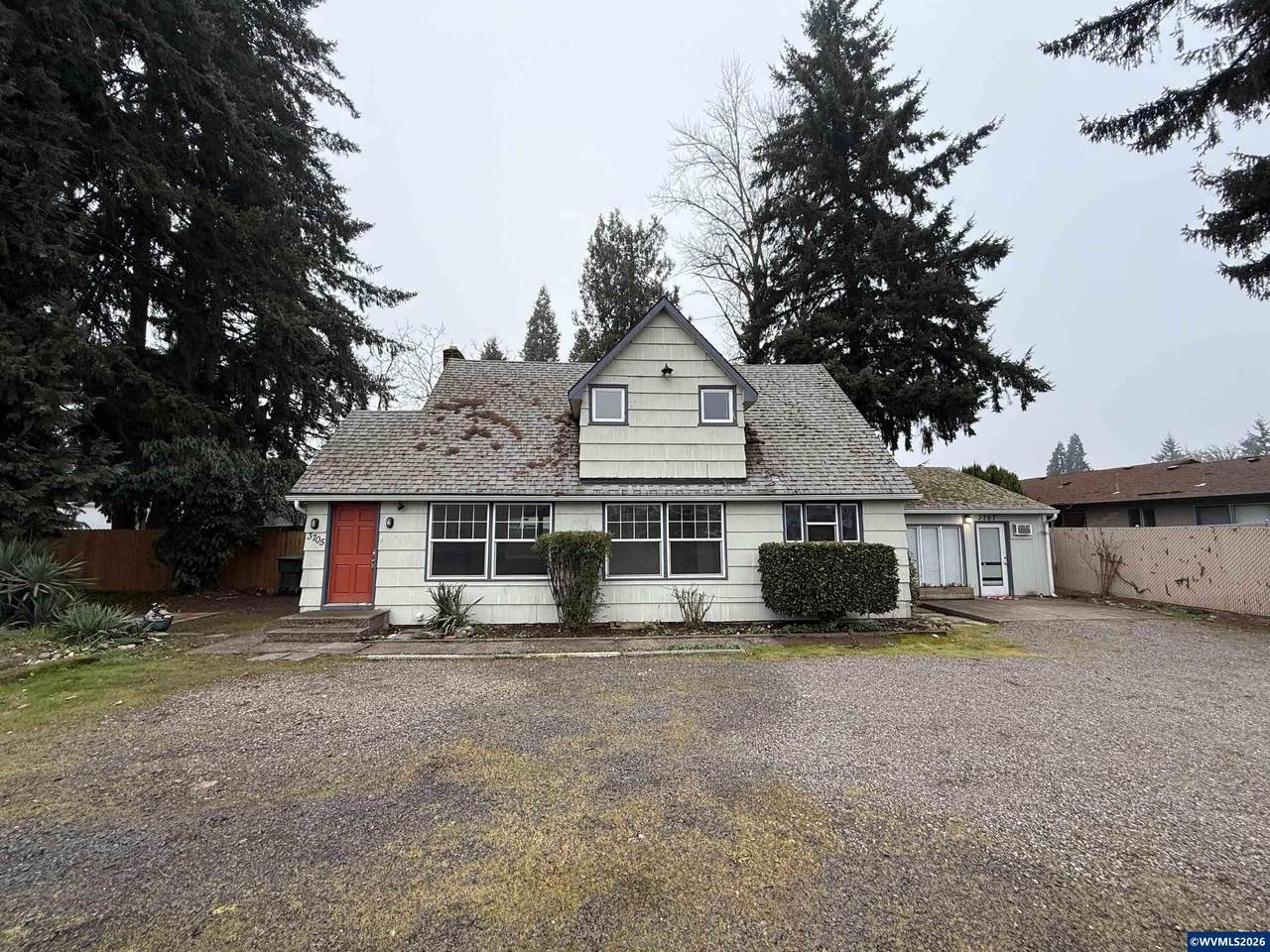 3705 Cherry - Photo 1